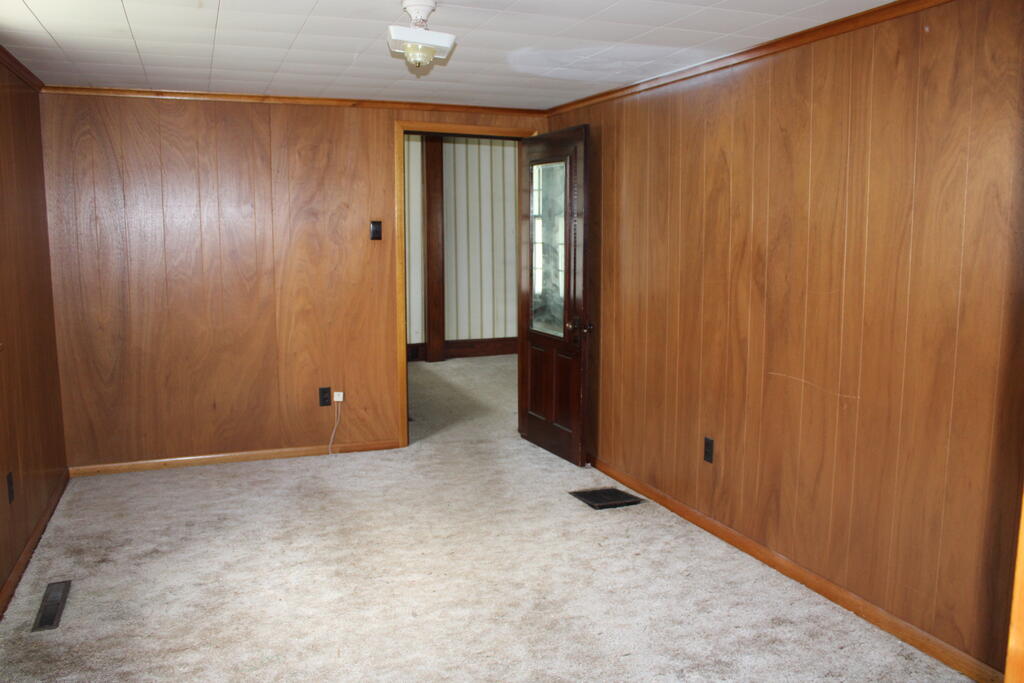 521 E Harding Way Property Photo 15