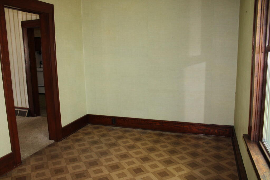 521 E Harding Way Property Photo 19