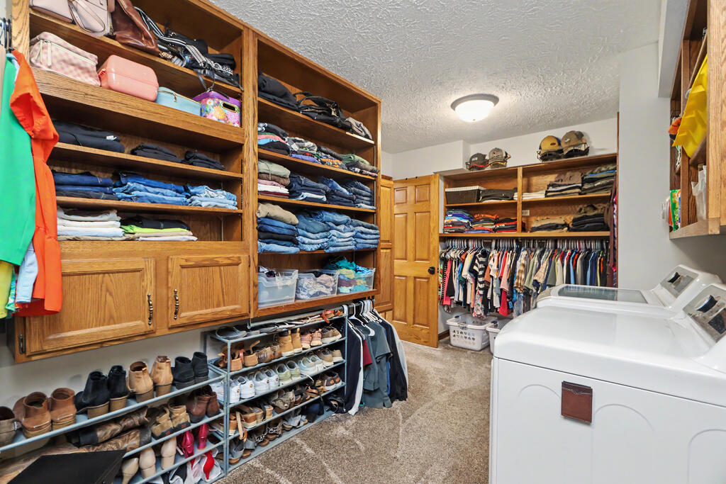 1032 County Road 2256 Property Photo 19