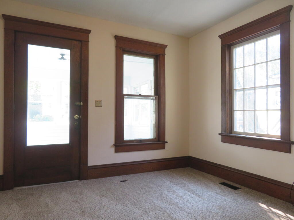 187 Western Ave Property Photo 7