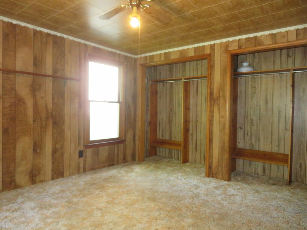 187 Western Ave Property Photo 20