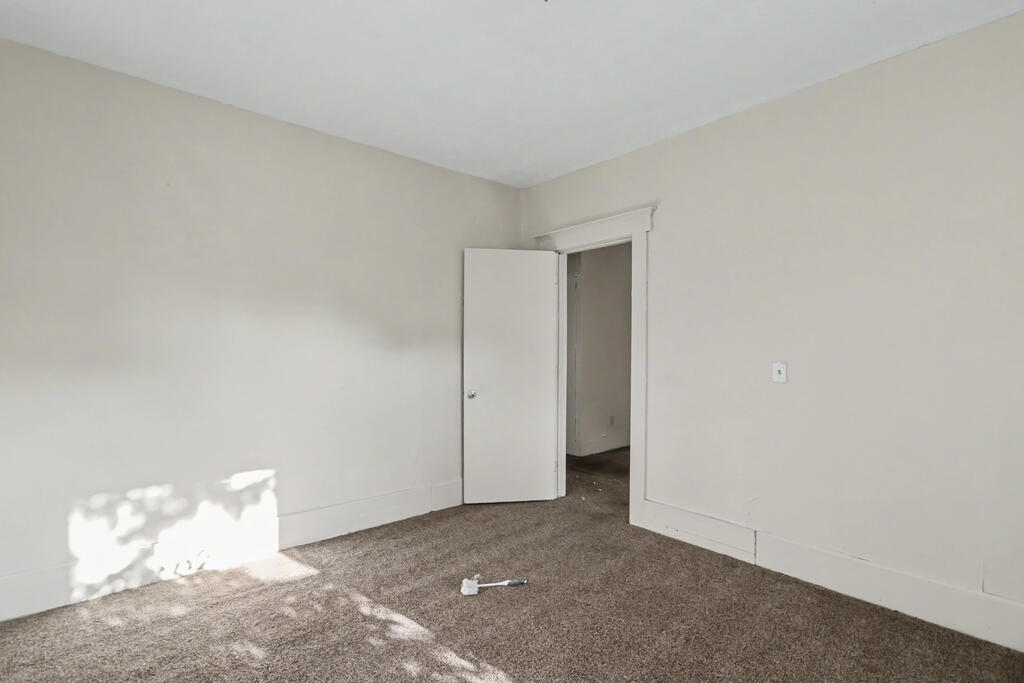 522 -524 South Myrtle Avenue Property Photo 21