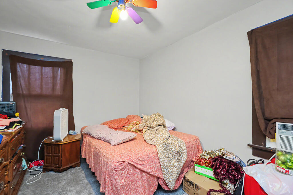 24 E Emerald Street Property Photo 32