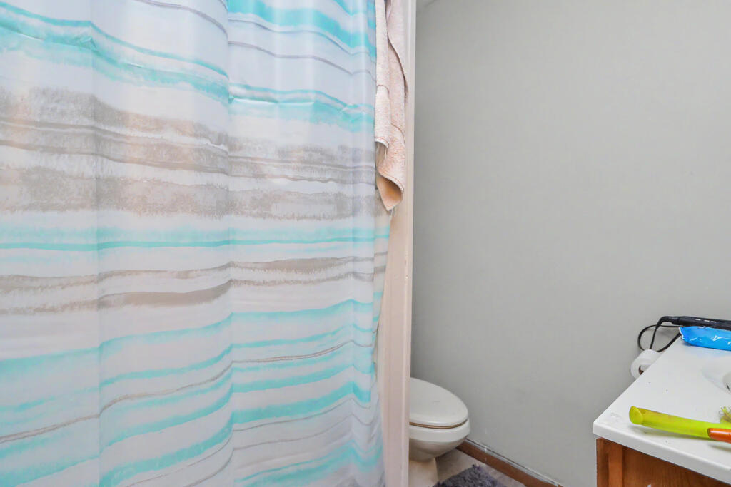 24 E Emerald Street Property Photo 35