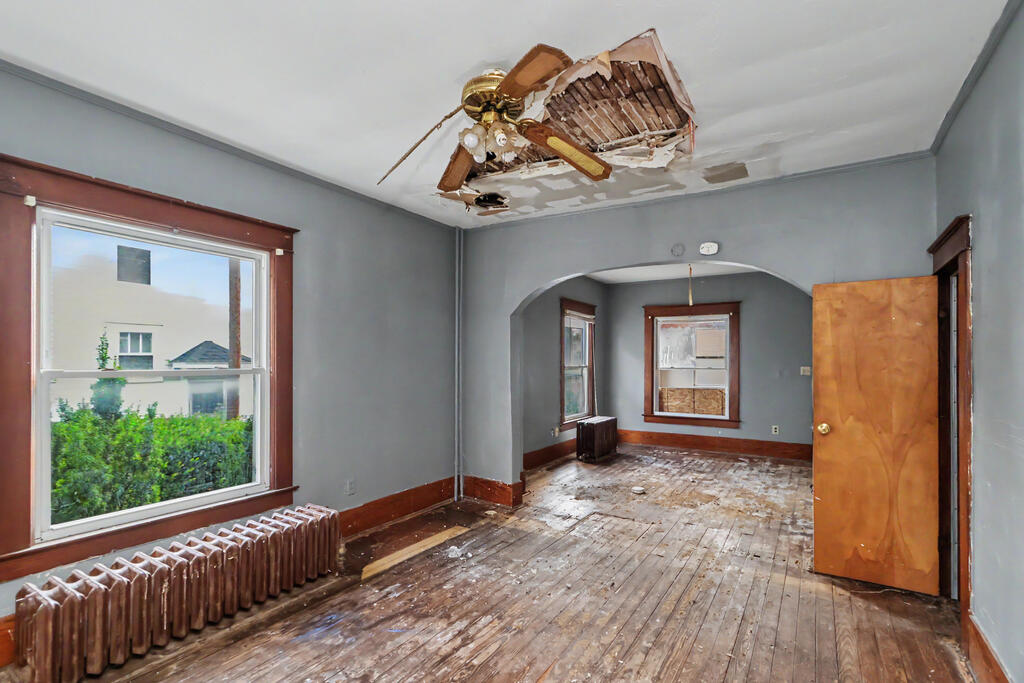 24 E Emerald Street Property Photo 60
