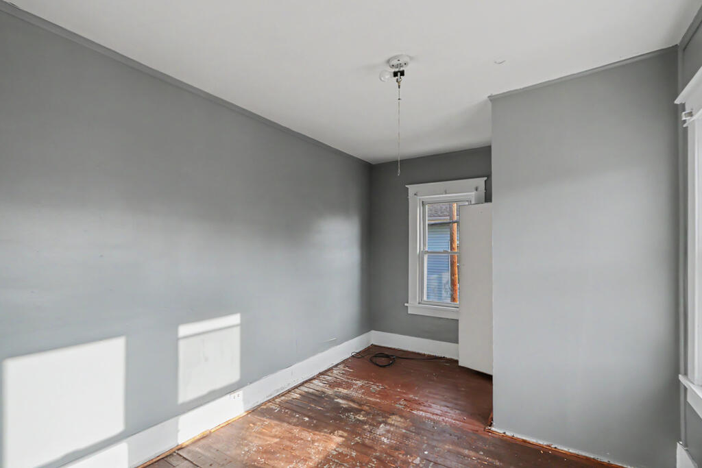 24 E Emerald Street Property Photo 64