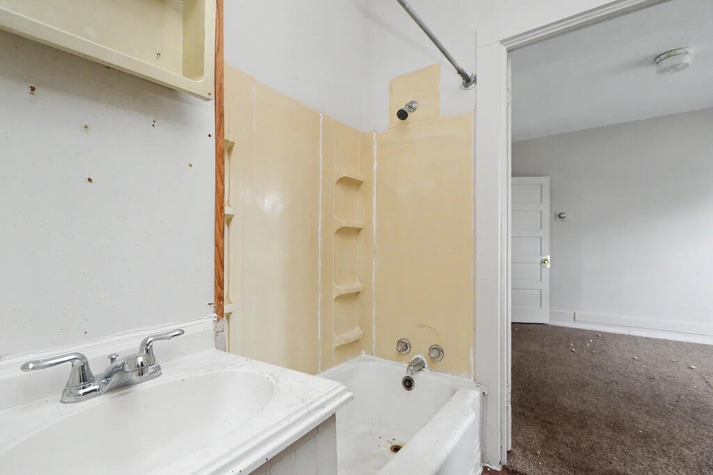 24 E Emerald Street Property Photo 73