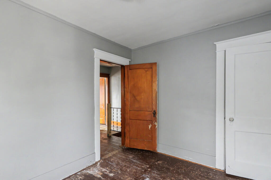24 E Emerald Street Property Photo 78