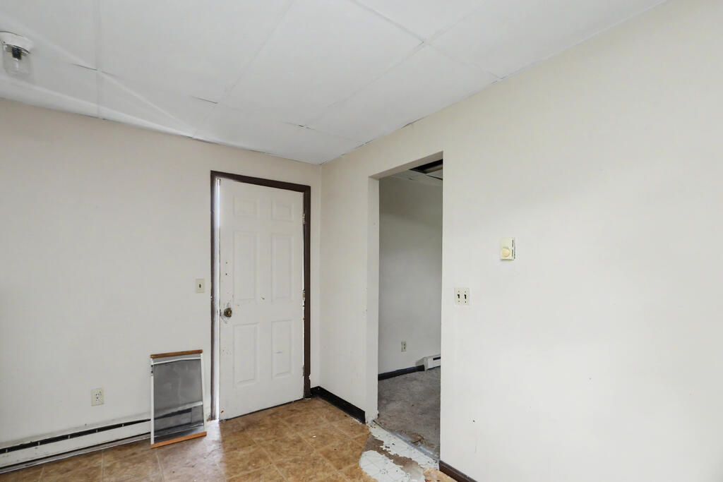 24 E Emerald Street Property Photo 130