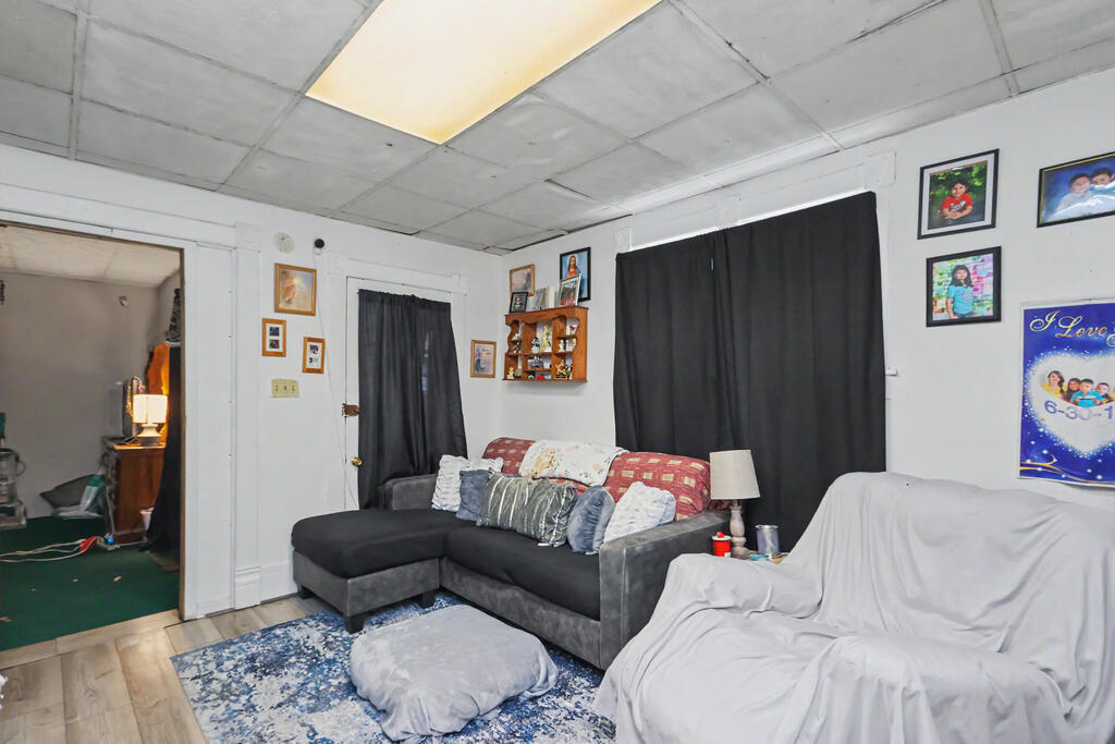 24 E Emerald Street Property Photo 142