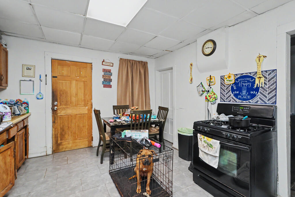 24 E Emerald Street Property Photo 145