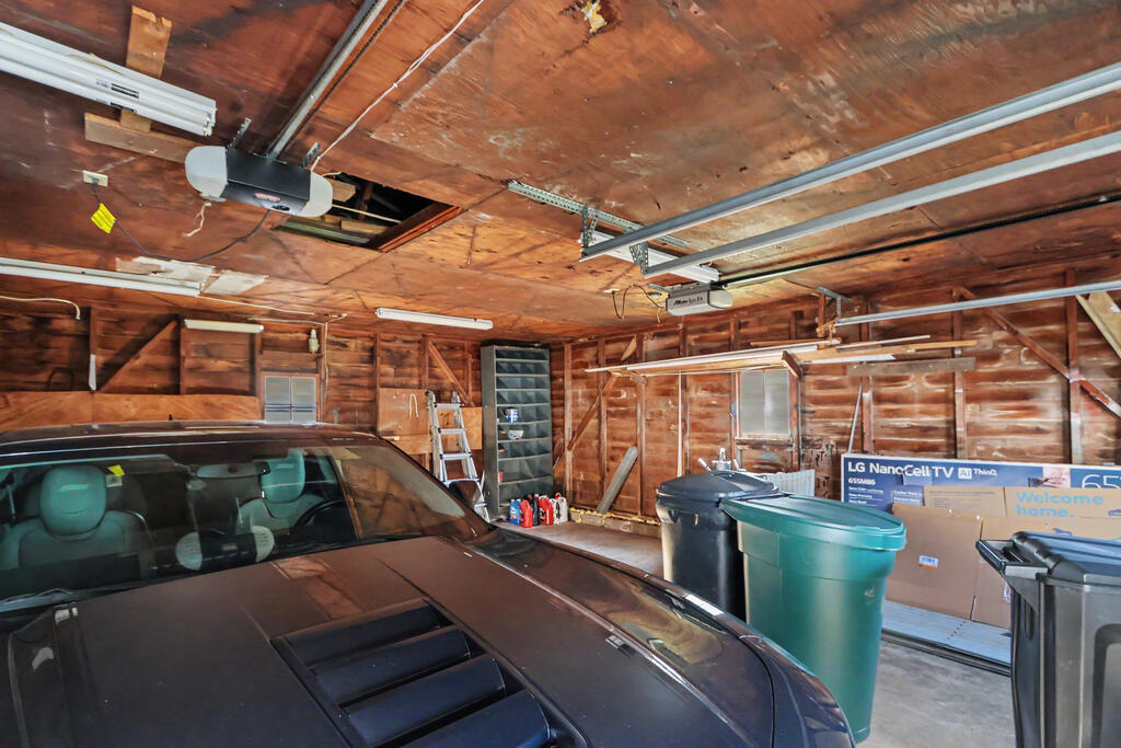 2039 Fleming Falls Road Property Photo 30