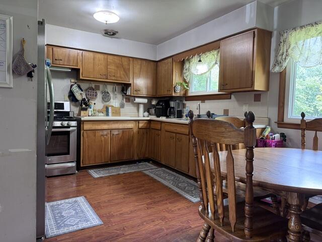 82 W Main St Property Photo 2