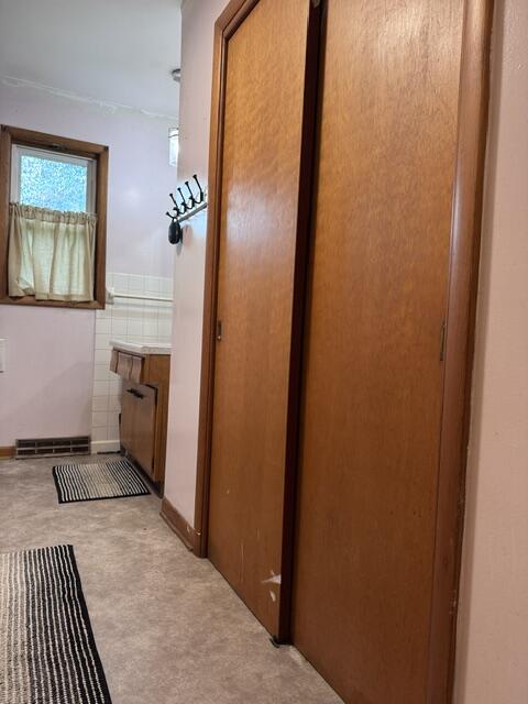 82 W Main St Property Photo 11