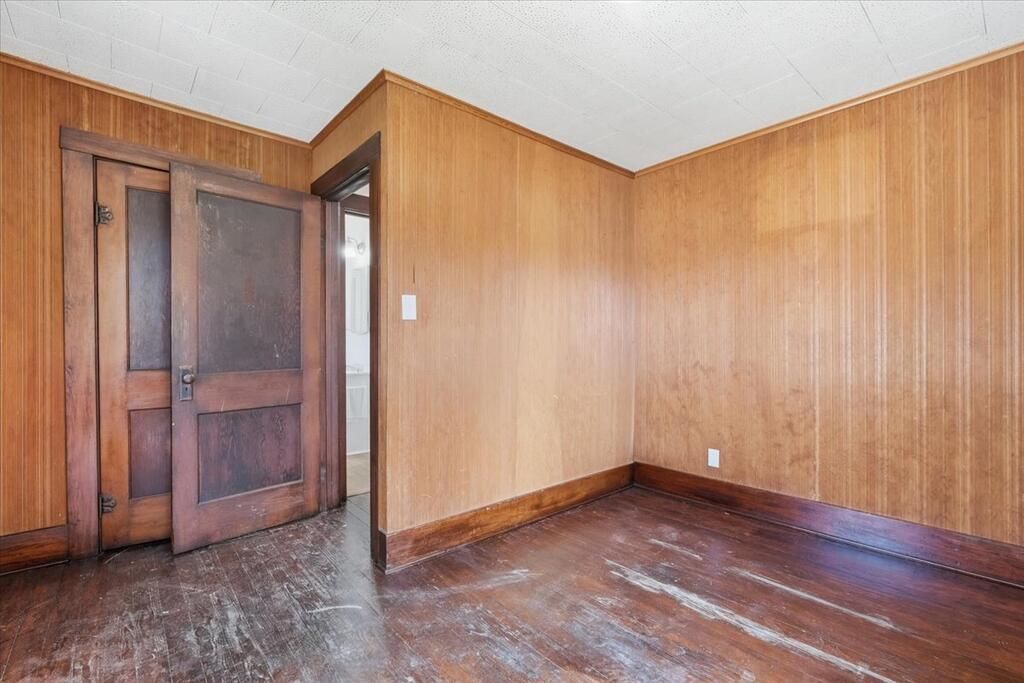 515 S Seltzer Street Property Photo 28