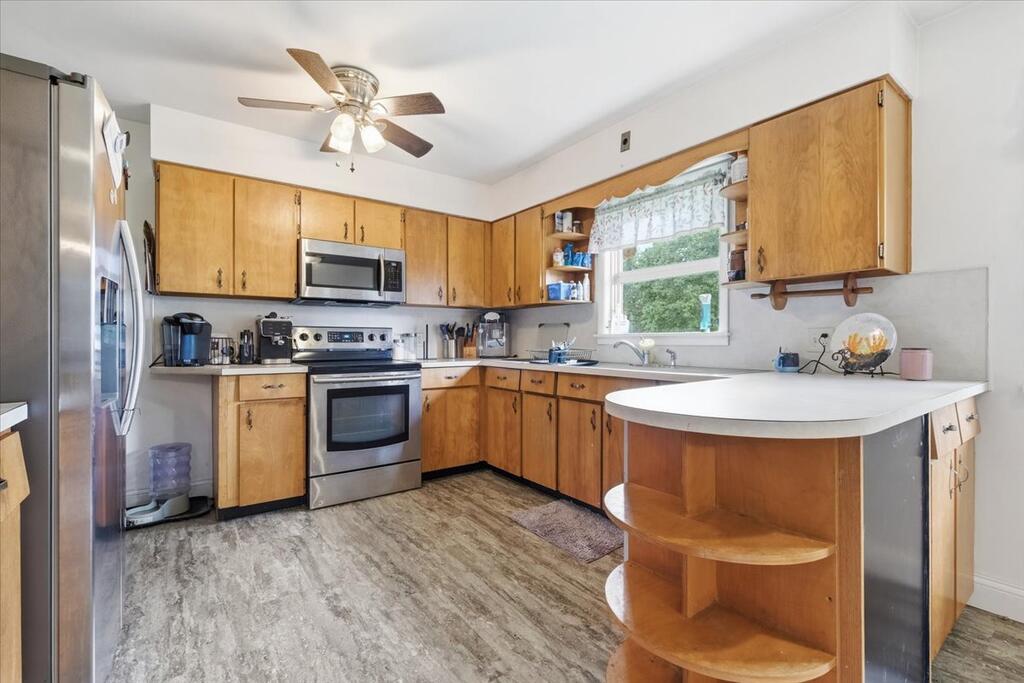 340 W Broadway St. Property Photo 7
