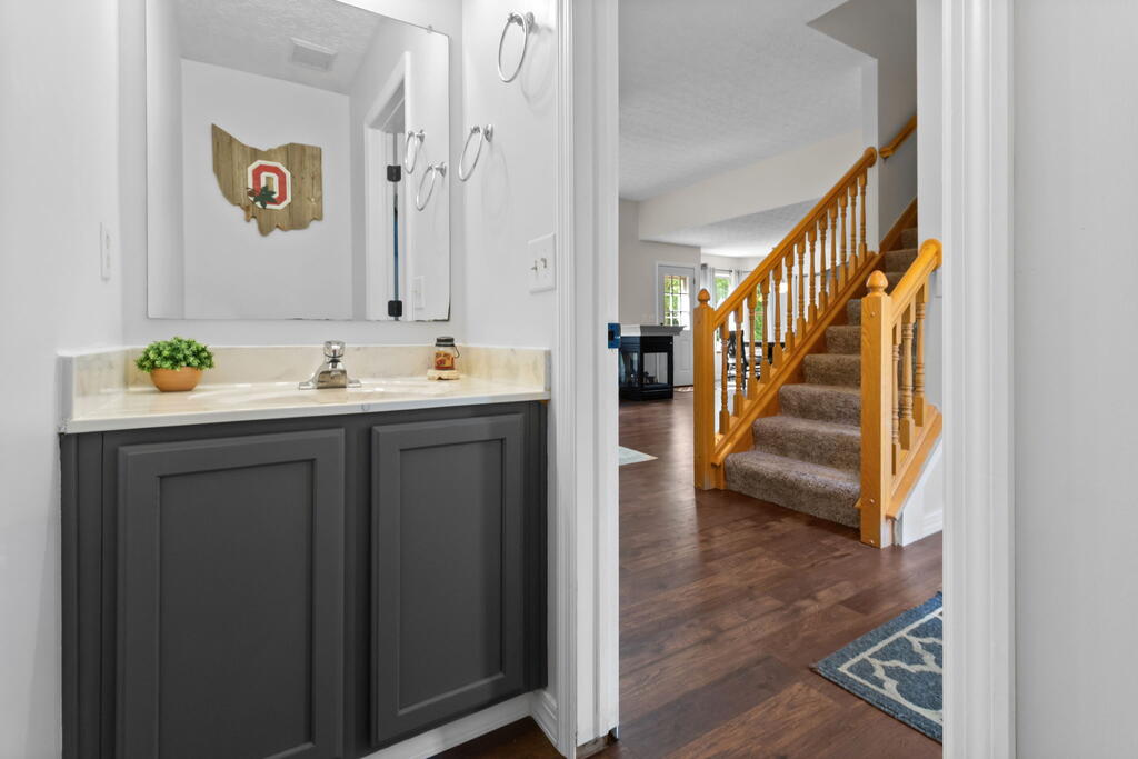 1097 Pebble Brook Dr Property Photo 14