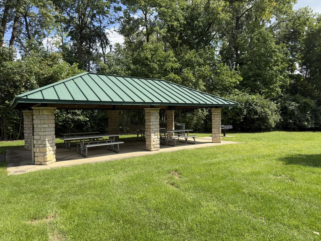 1097 Pebble Brook Dr Property Photo 35