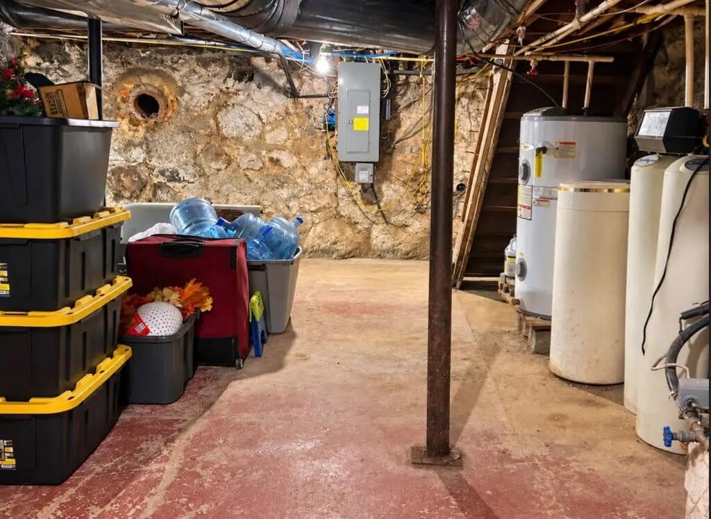 6710 State Route 42 Property Photo 32
