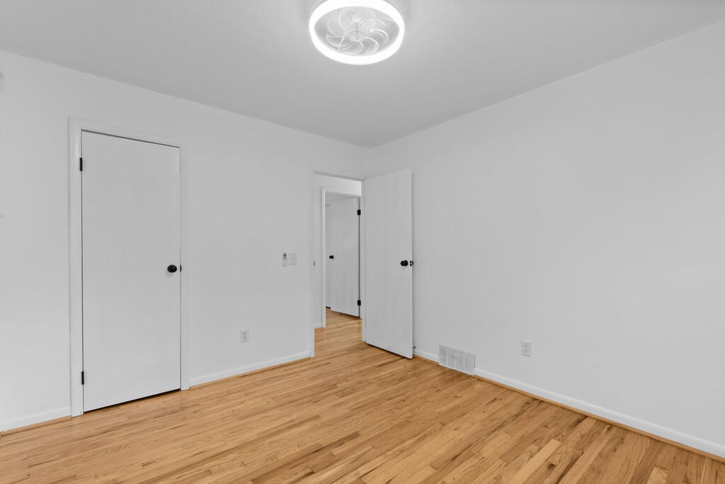 646 Kennedy Dr Property Photo 20