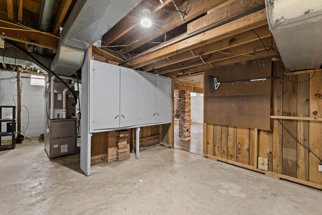 646 Kennedy Dr Property Photo 32
