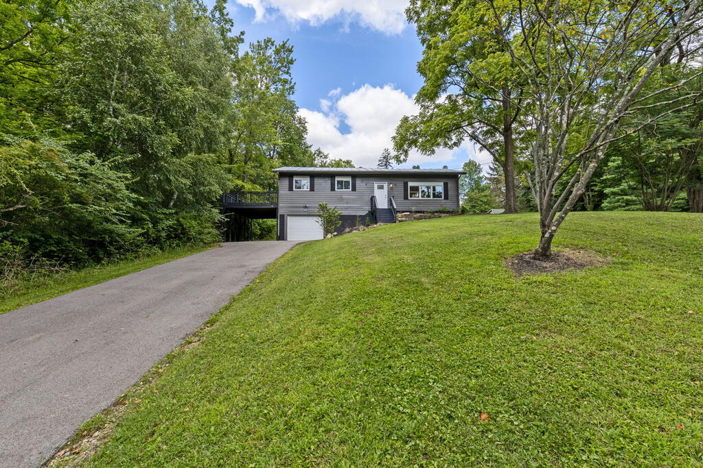 646 Kennedy Dr Property Photo 38