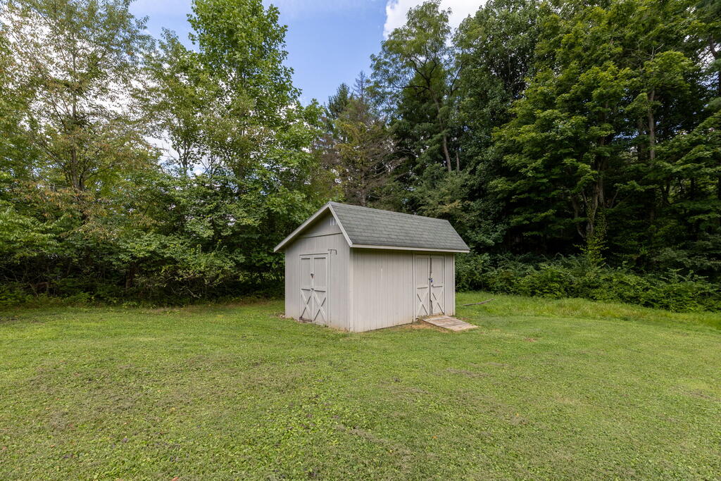 646 Kennedy Dr Property Photo 46