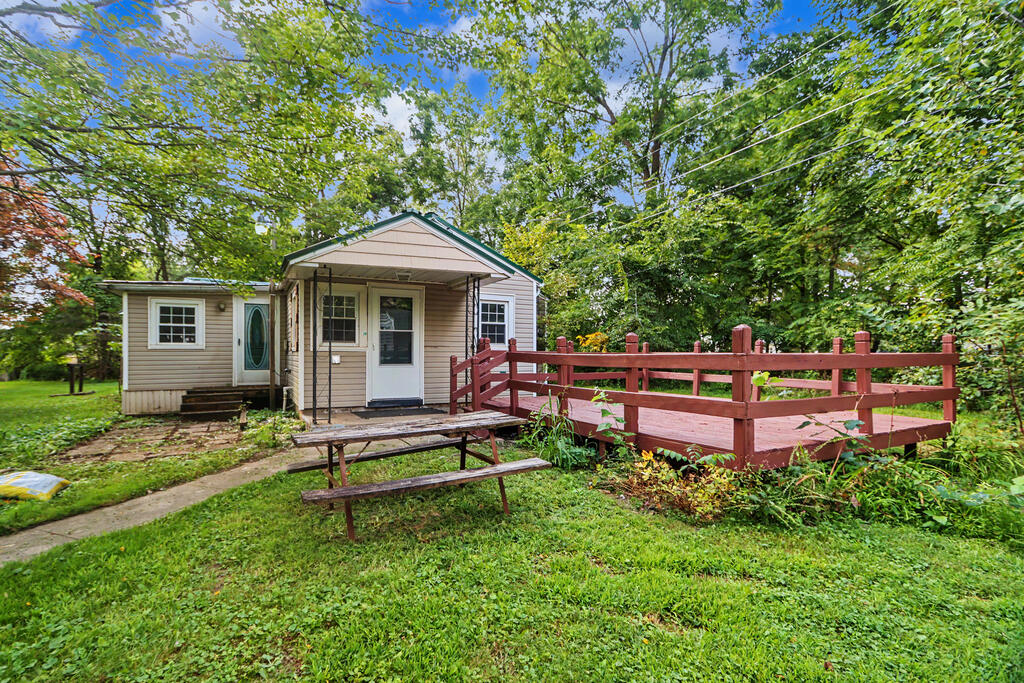 1188 Caldwell Avenue Property Photo 1