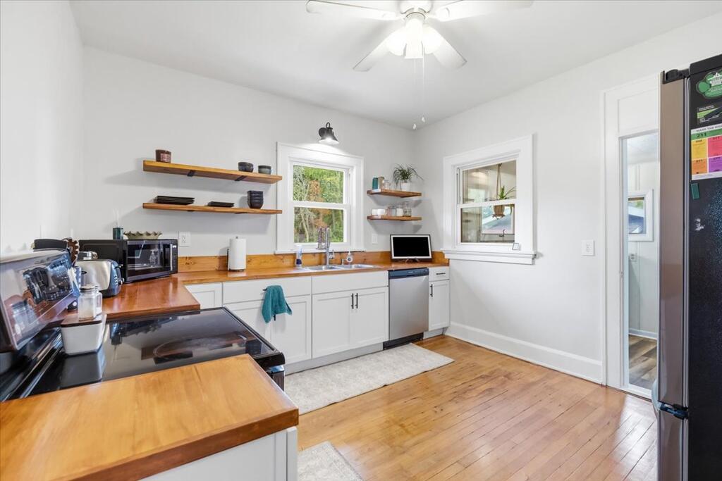 147 Carpenter Road Property Photo 18