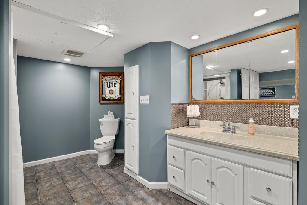 521 Harlan Road Property Photo 37