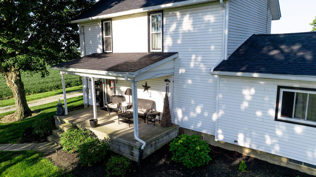 6768 Baker Rd. Property Photo 2