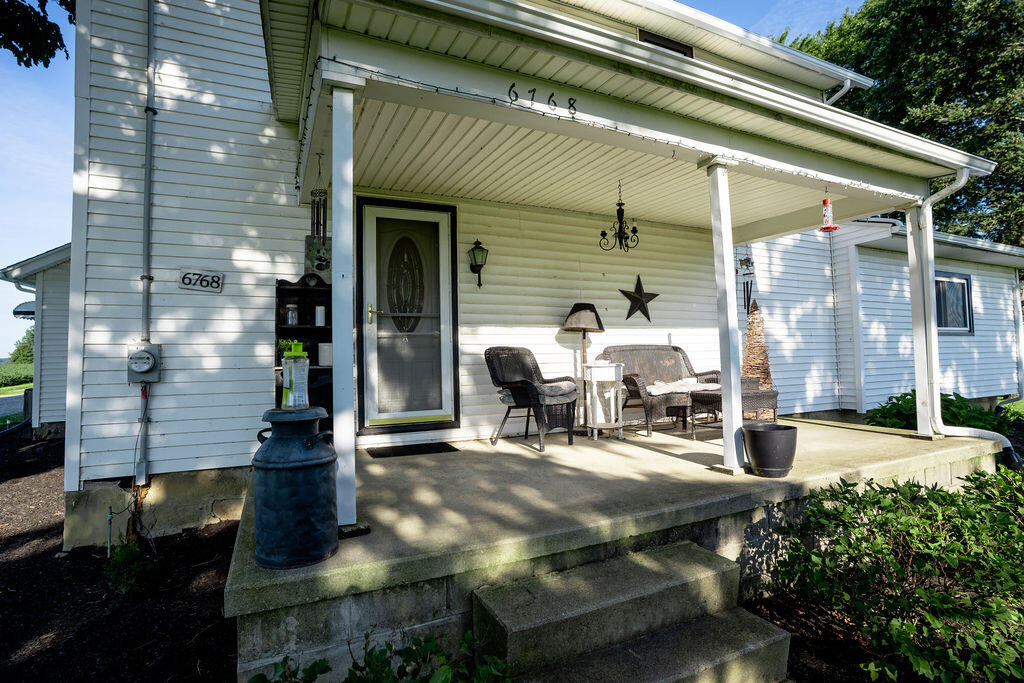 6768 Baker Rd. Property Photo 4