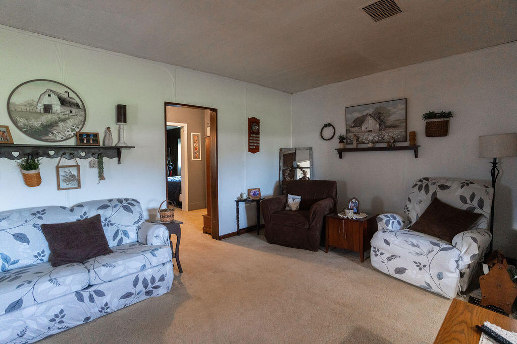 6768 Baker Rd. Property Photo 12