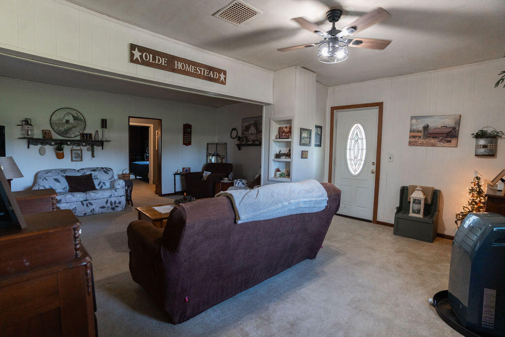 6768 Baker Rd. Property Photo 14