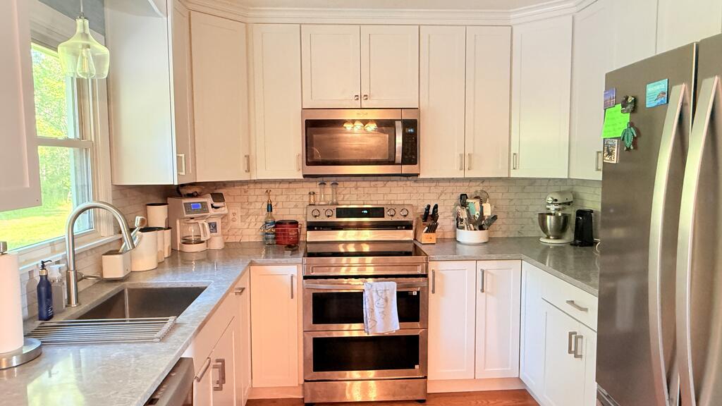 184 Rinehart Road Property Photo 6