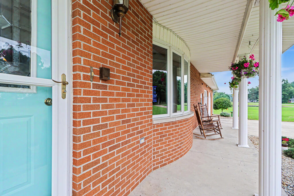 2685 Albright Road Property Photo 4