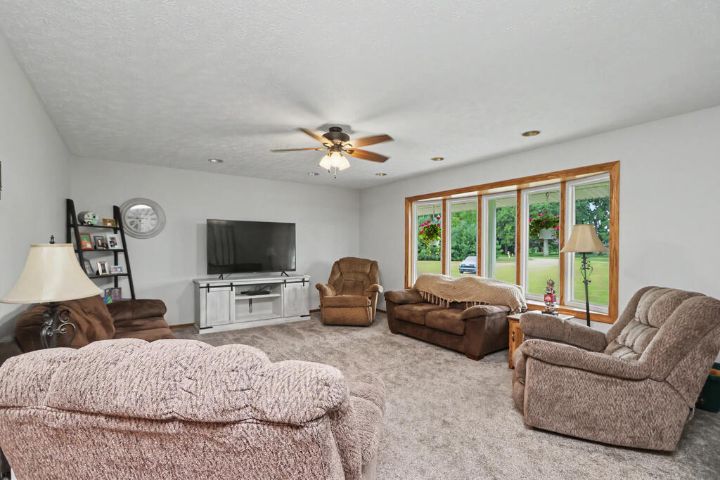 2685 Albright Road Property Photo 6