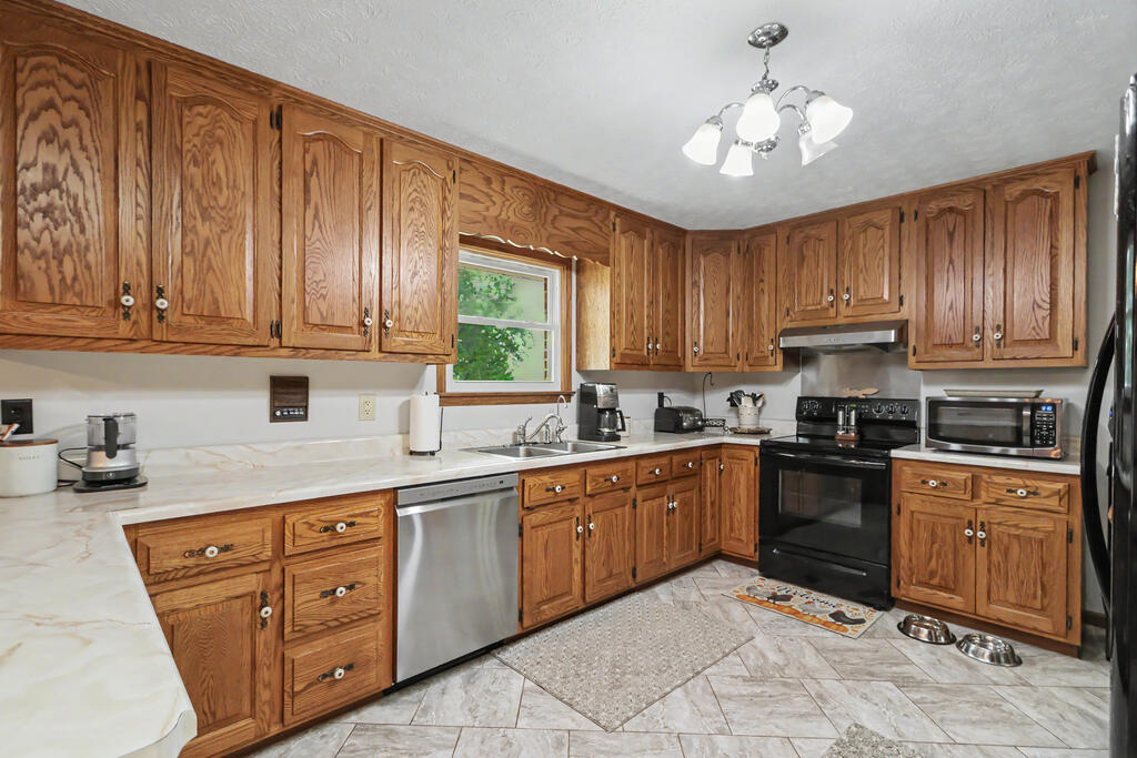 2685 Albright Road Property Photo 16