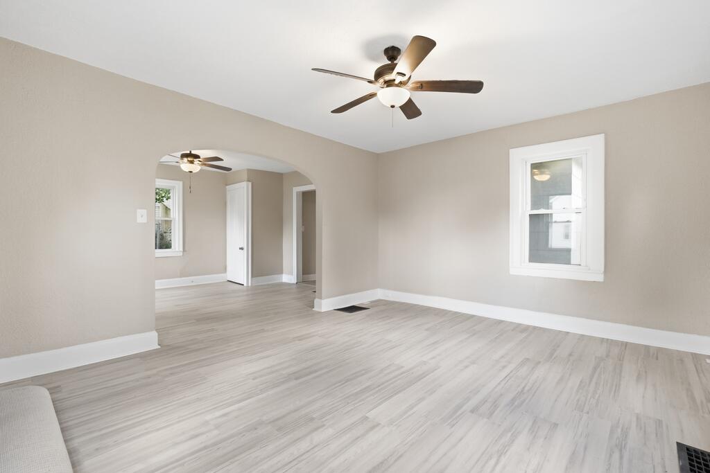 304 Hammond Avenue Property Photo 13