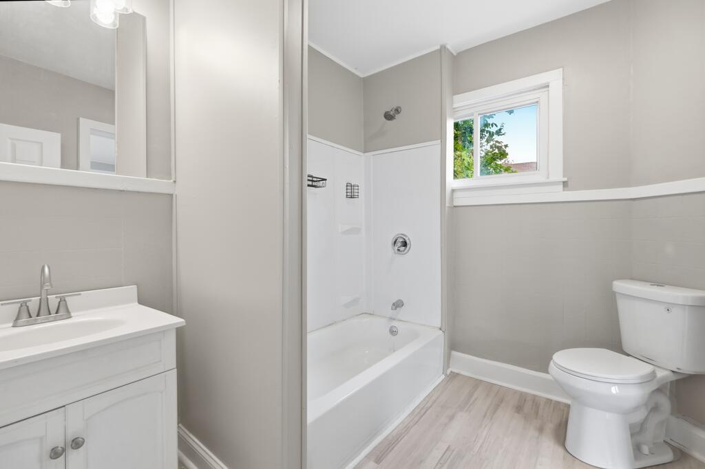 304 Hammond Avenue Property Photo 21