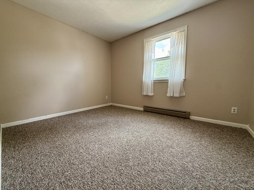 678 Katherine Ave Property Photo 14