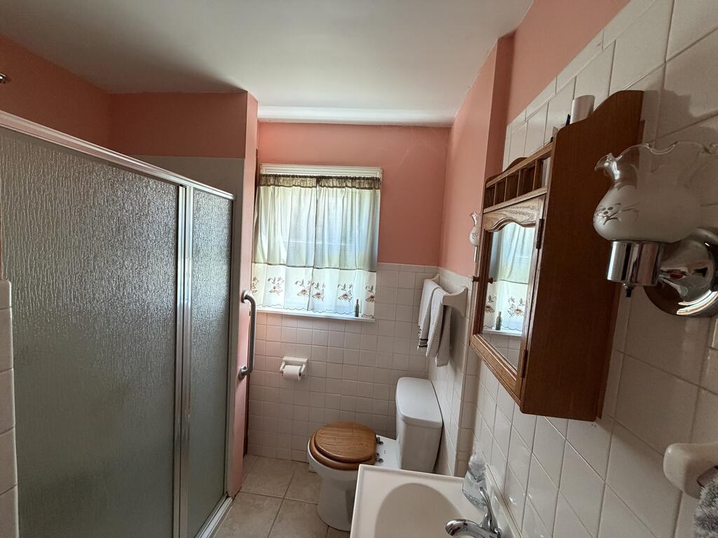 855 Duff Drive Property Photo 7