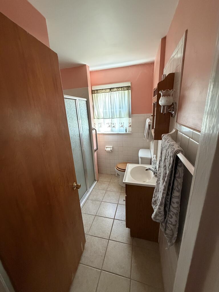 855 Duff Drive Property Photo 8