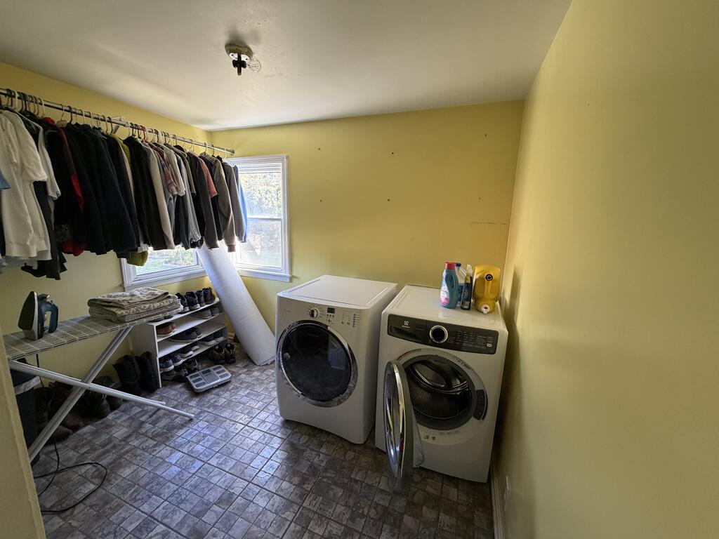 855 Duff Drive Property Photo 9