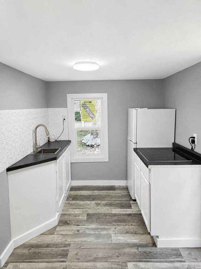 523 Cherry Property Photo 13