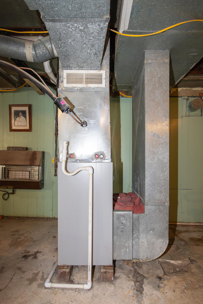 411 Scholl Rd Property Photo 22