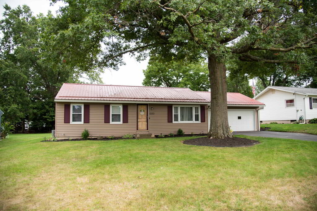 1333 Eastbrook Dr Property Photo 1