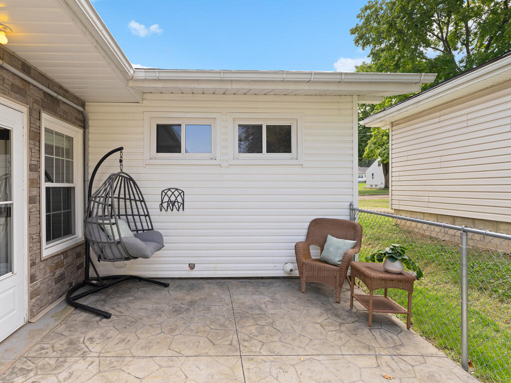 442 Forestdale Rd Property Photo 23