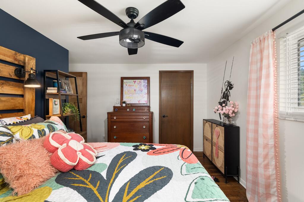 711 Olde Orchard Ct Property Photo 40