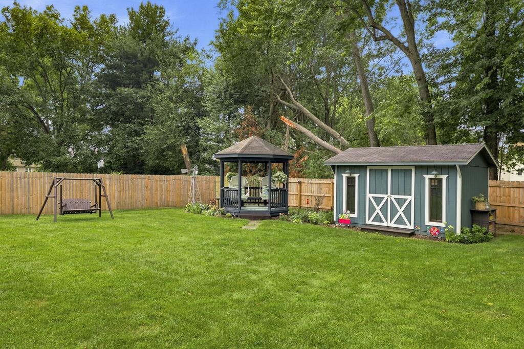 711 Olde Orchard Ct Property Photo 63